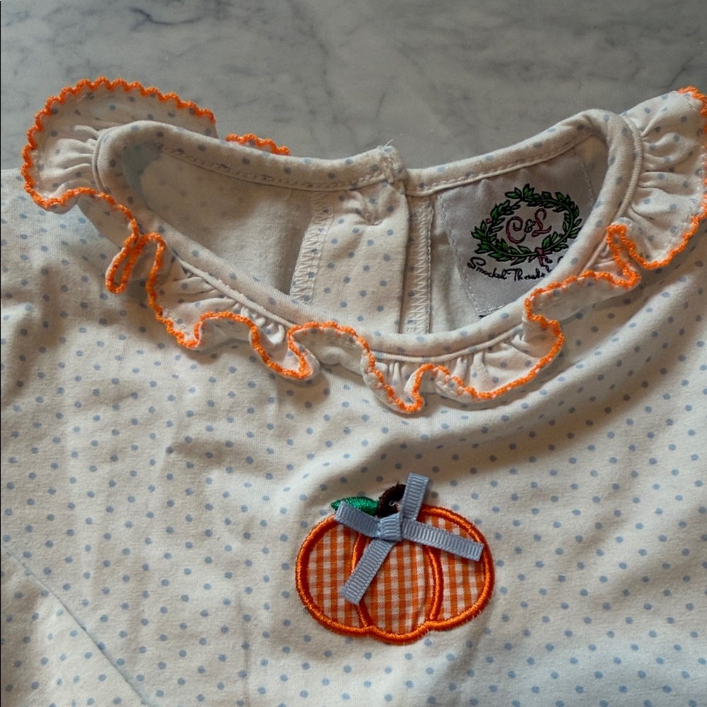 Adorable White Dress with Pumpkin Detail - Picture 4 of 4